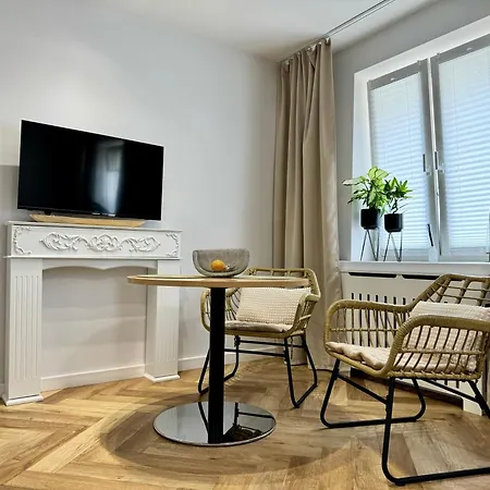 Tandem In Old Town - 24h Self Check-in Appartement *