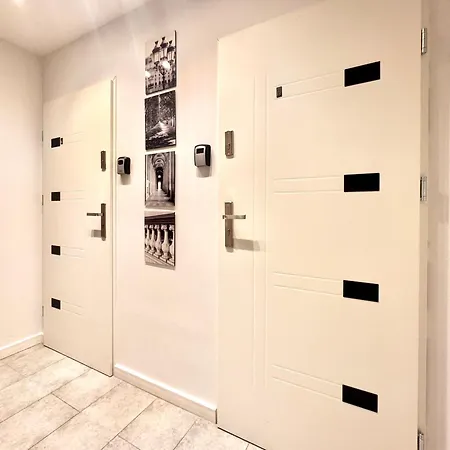 Tandem In Old Town - 24h Self Check-in Appartement *